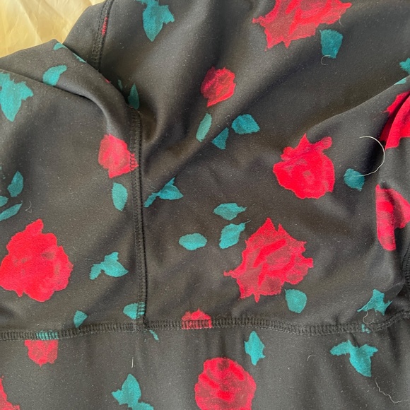 WOMENS LADIES PLUS SIZE 22/24 LIVI LANE BRYANT PANTS LEGGINGS BLACK FLORAL NWOT - Picture 6 of 8